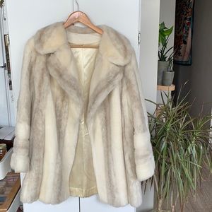 VINTAGE 80s Faux Fur Coat